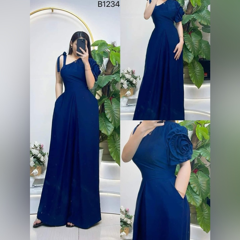 New Jumpsuit with new style - Picture 2 of 5